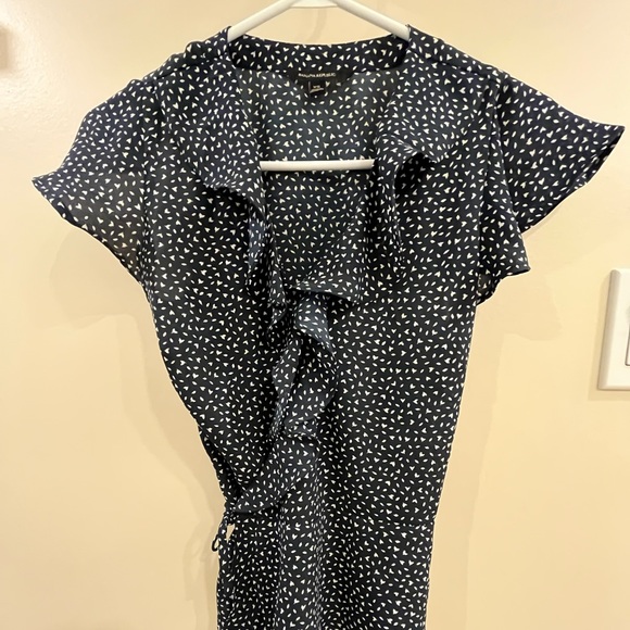 Wrap around navy work blouse - Picture 5 of 6